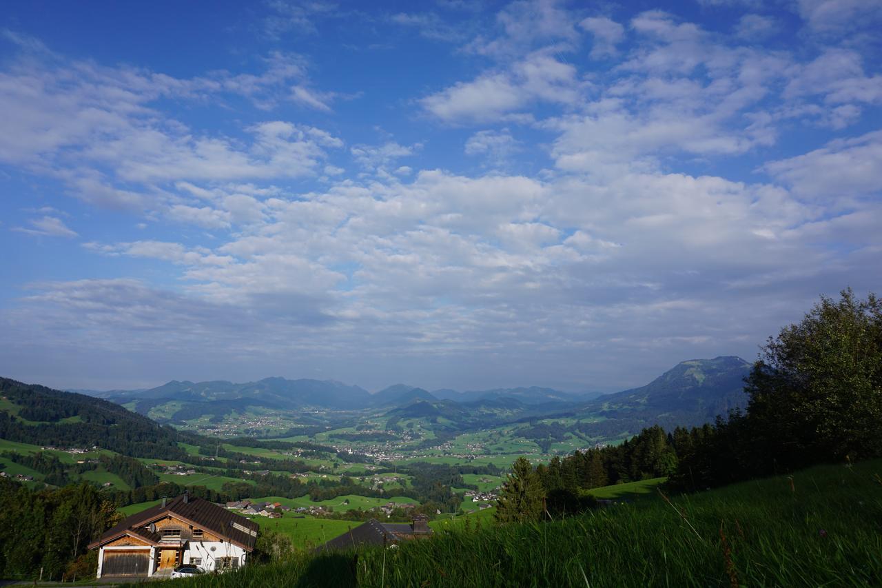 Ferienwohnungen Im Blockhaus Metzler Schwarzenberg im Bregenzerwald Exterior foto